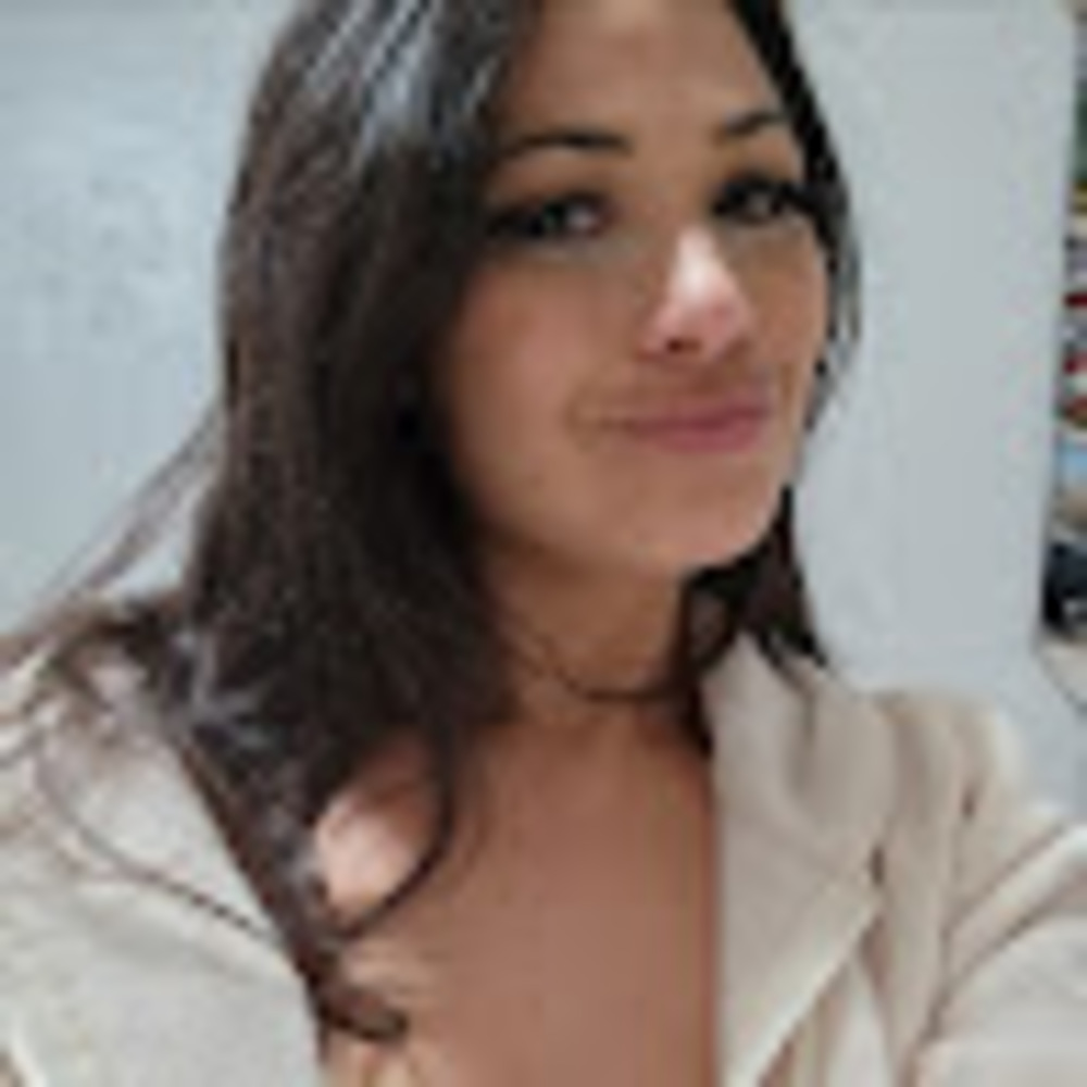 Meet your Posher, Ariana